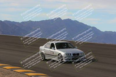 media/Jan-08-2023-SCCA SD (Sun) [[8f6a5b9391]]/Intermediate Group/Session 1 (Bowl)/